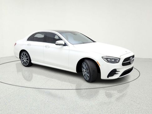 Certified 2022 Mercedes-Benz E 350 Sedan image 5