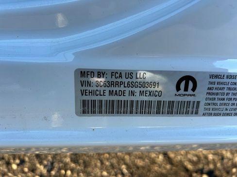 Used 2025 RAM 3500 Limited image 27