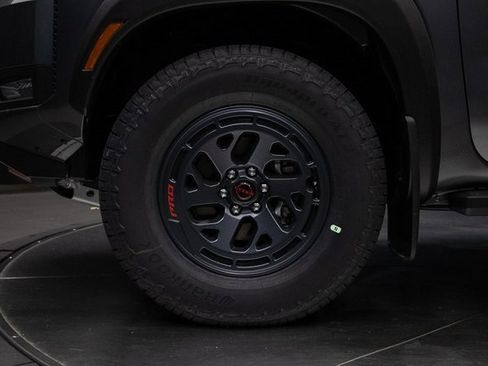 New 2026 Nissan Frontier PRO-4X image 8