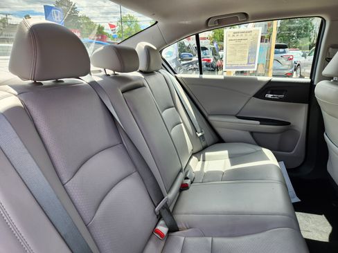 Used 2015 Honda Accord EX-L image 15