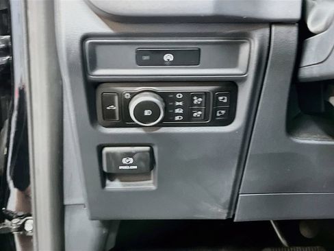 Used 2025 Ford F150 XLT w/ Equipment Group 302A MID AWD/4WD image 10