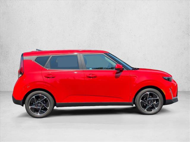 Used 2025 Kia Soul EX FWD image 4