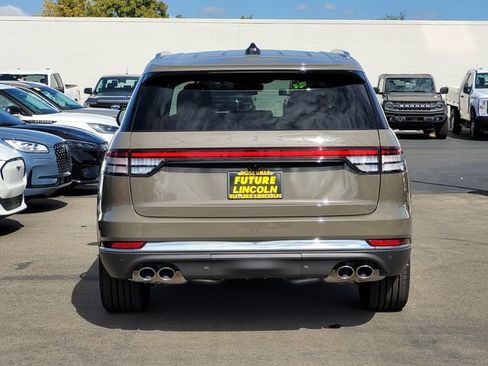 New 2025 Lincoln Aviator Reserve w/ Equipment Group 201A image 5