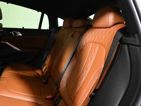 Certified 2023 BMW X6 M50i w/ Dynamic Handling Package image 4