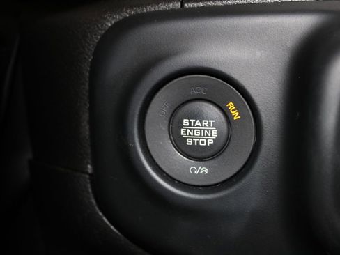 Used 2023 Jeep Gladiator Sport image 45