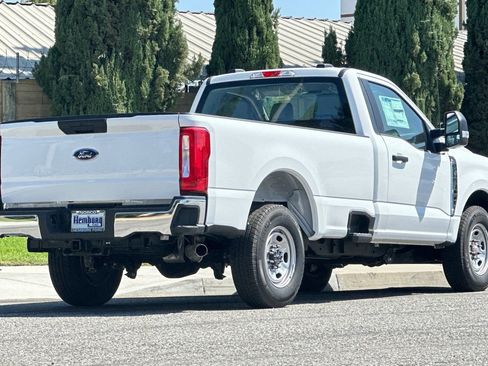 New 2023 Ford F250 XL w/ XL Chrome Package image 4