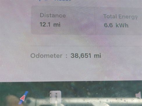 Used 2018 Tesla Model 3 Long Range image 27