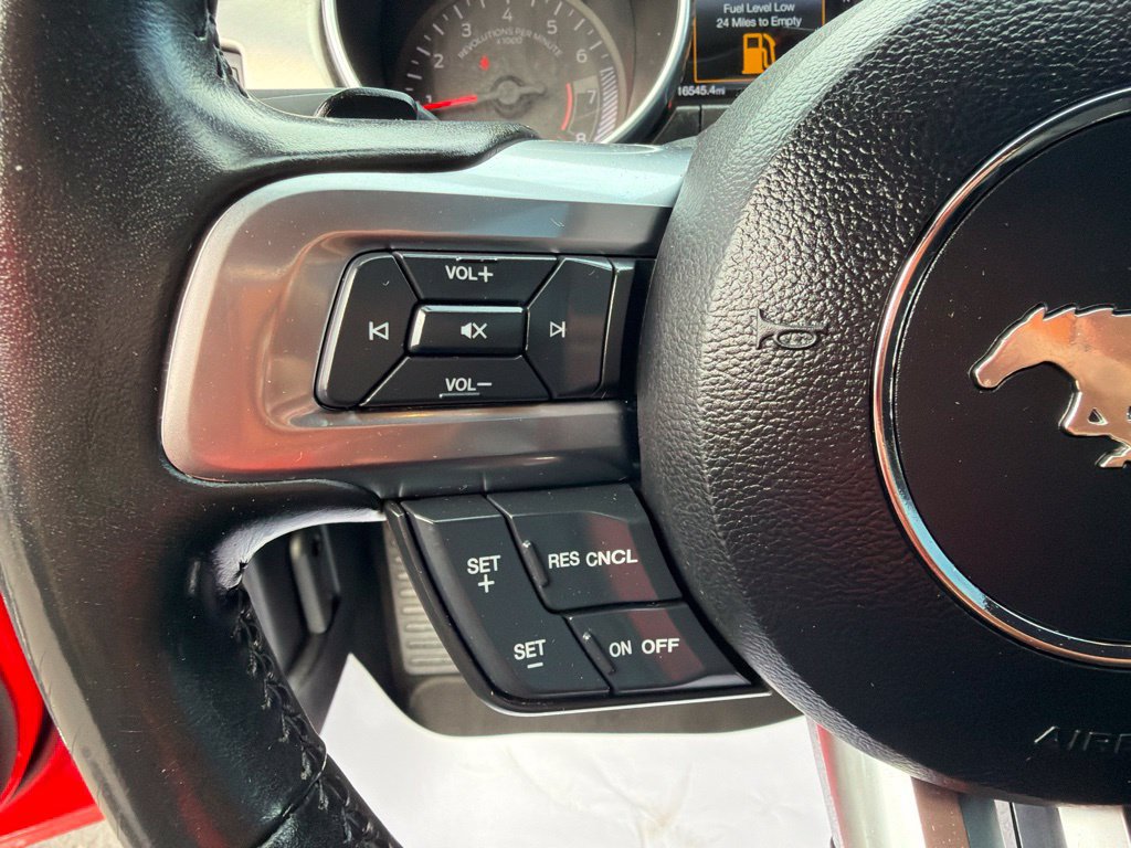 Used 2020 Ford Mustang Premium RWD image 14