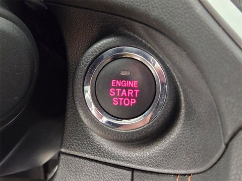 Certified 2023 Subaru Crosstrek 2.0i Premium image 32