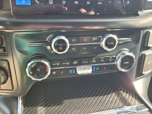 Certified 2025 Ford F150 Raptor image 24