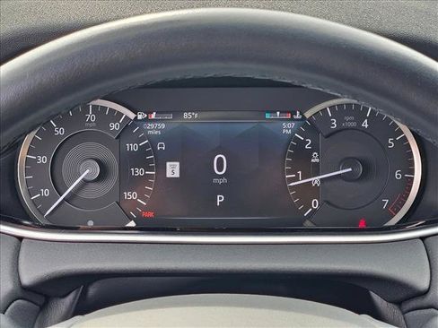 Used 2023 Land Rover Range Rover Evoque SE AWD/4WD image 11