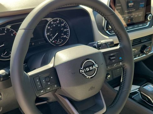 New 2026 Nissan Rogue SV FWD image 10