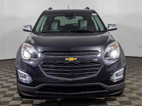 Used 2016 Chevrolet Equinox LTZ w/ Enhanced Convenience Package image 11