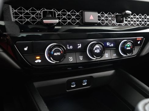 Used 2024 Honda Accord Sport image 17