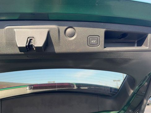 Used 2019 Chevrolet Equinox LT AWD/4WD image 32