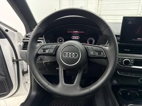 Used 2022 Audi A4 2.0T Premium Plus w/ Premium Plus Package AWD/4WD image 16