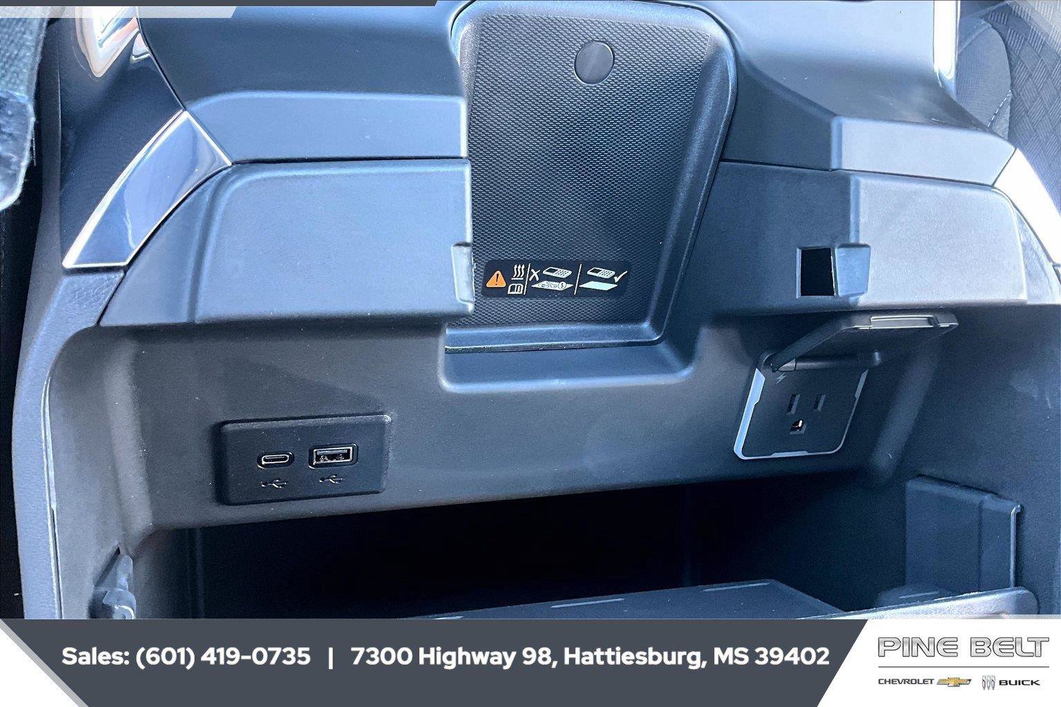 New 2026 Chevrolet Silverado 1500 RST w/ Z71 Off-Road Package AWD/4WD image 24