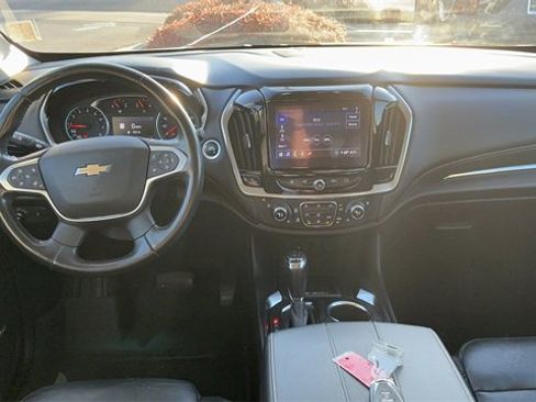 Used 2020 Chevrolet Traverse Premier w/ Redline Edition image 31