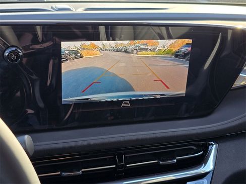 New 2026 Buick Envista Sport Touring image 19