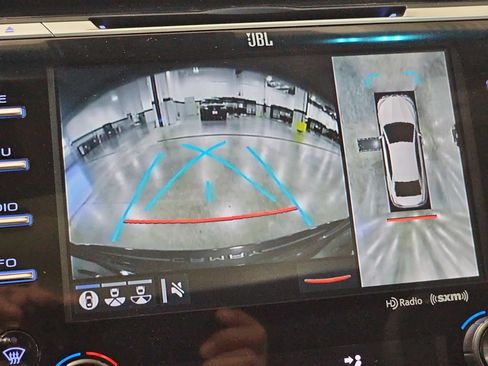 Used 2018 Toyota Camry XLE w/ Driver Assist Package FWD image 25