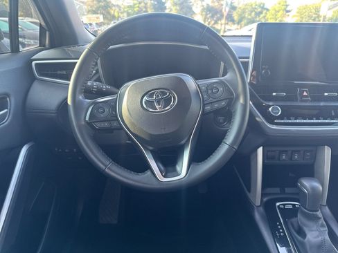 Used 2024 Toyota Corolla Cross AWD Hybrid w/ Convenience Package image 14