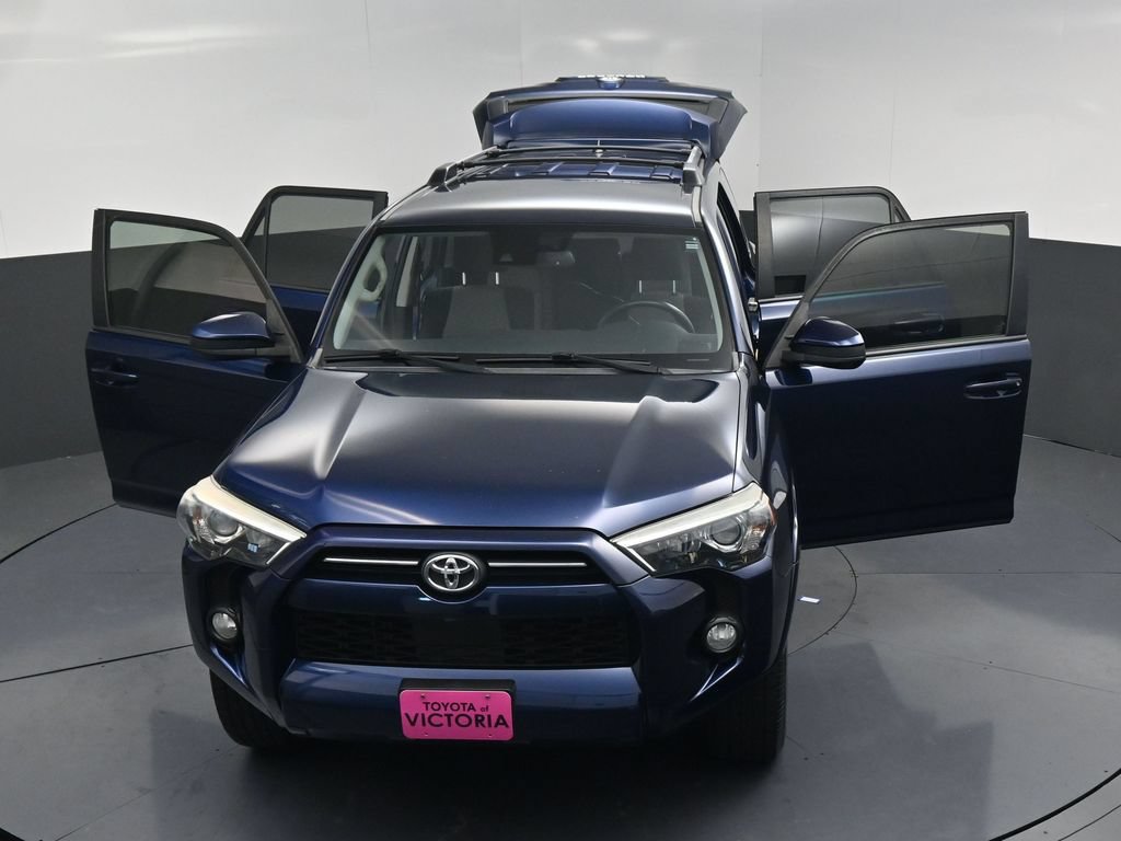 Used 2020 Toyota 4Runner SR5 RWD image 21