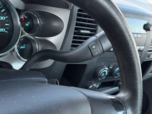 Used 2014 Chevrolet Silverado 2500 W/T image 14