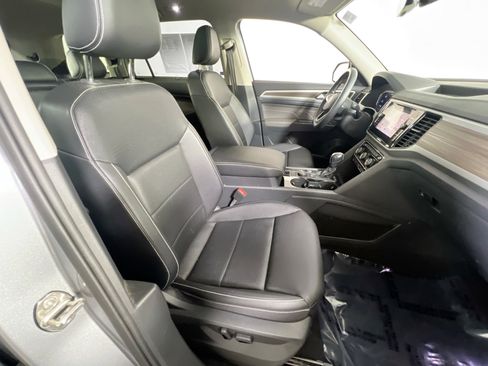 Used 2023 Volkswagen Atlas SEL image 30