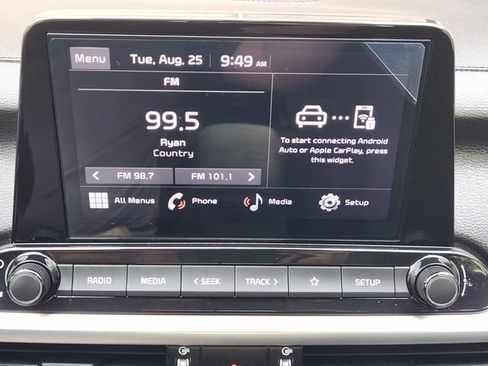 Used 2024 Kia Forte LXS w/ LXS Technology Package FWD image 18