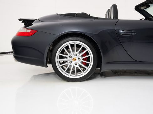 Used 2006 Porsche 911 Carrera S image 13