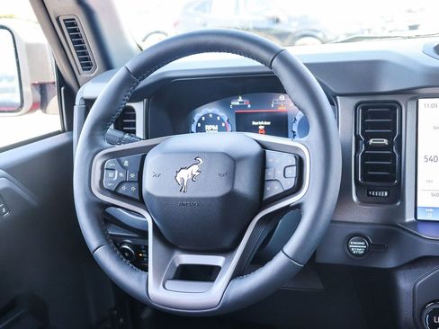 New 2026 Ford Bronco Badlands AWD/4WD image 15