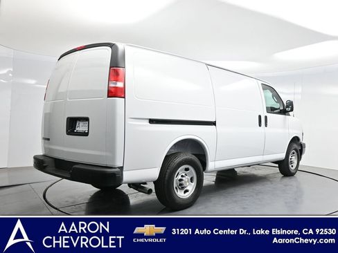 New 2026 Chevrolet Express 2500 w/ Driver Convenience Package RWD image 39
