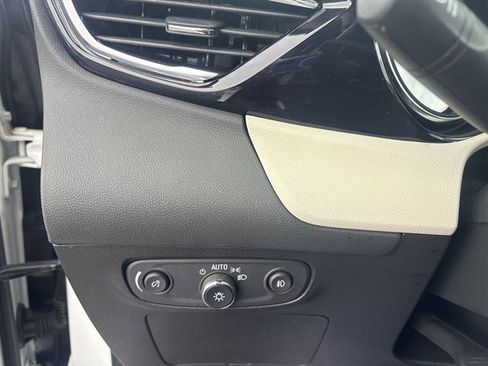 Certified 2023 Buick Encore GX Select FWD image 17