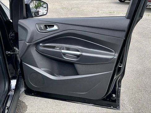 Used 2019 Ford Escape SE FWD image 24