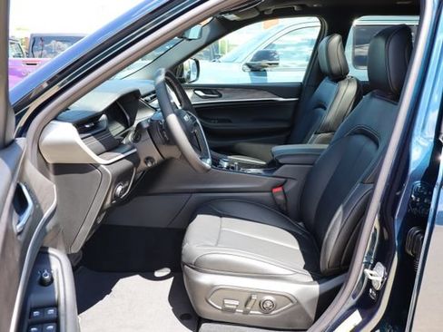 New 2026 Jeep Grand Cherokee L Limited AWD/4WD image 15