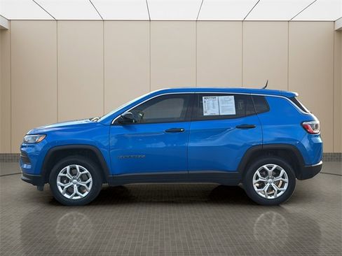 Certified 2024 Jeep Compass Sport image 2