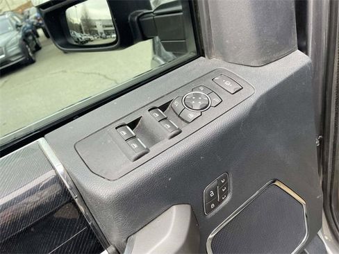 Used 2022 Ford F250 Platinum w/ Tremor Off-Road Package image 17