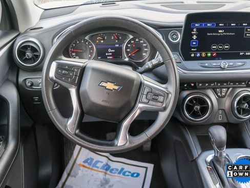Used 2024 Chevrolet Blazer LT image 17