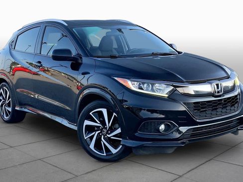Used 2019 Honda HR-V Sport image 3
