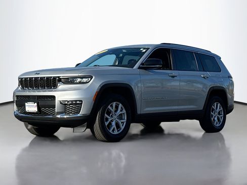 Used 2021 Jeep Grand Cherokee L Limited image 12