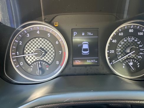 Used 2019 Hyundai Elantra SEL image 34