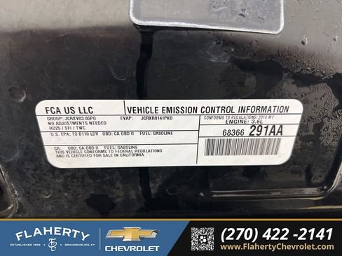 Used 2018 Dodge Challenger GT w/ Technology Group image 13