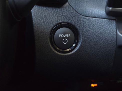 Certified 2026 Toyota Camry SE FWD image 18