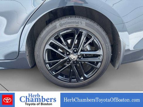 Used 2025 Toyota Camry SE AWD/4WD image 21
