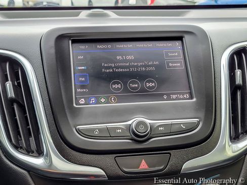 Used 2021 Chevrolet Equinox LT FWD image 21