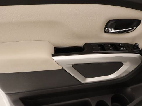 Used 2024 Nissan Titan SV w/ Accessory Utility Package image 13