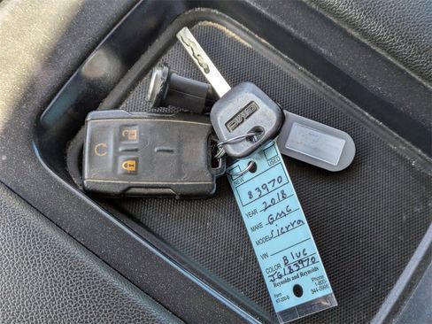 Used 2018 GMC Sierra 1500 SLE w/ SLE Value Package image 30