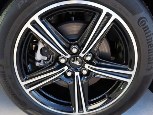 Used 2025 Ford Mustang Premium image 49