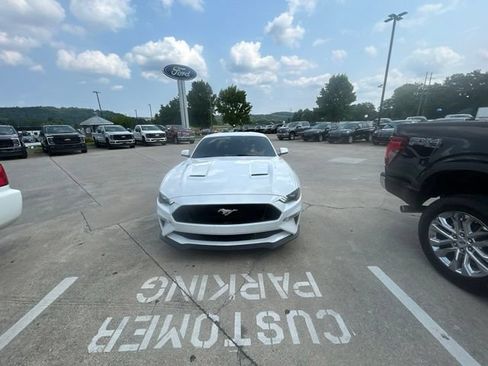 Used 2020 Ford Mustang GT Premium w/ GT Performance Package RWD image 2