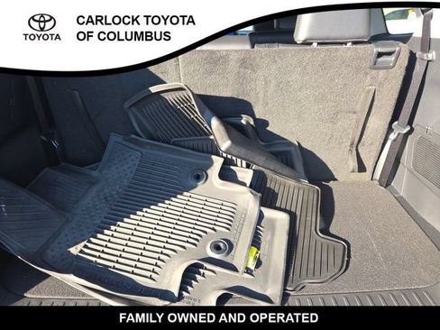 Used 2026 Toyota Highlander XLE AWD/4WD image 17